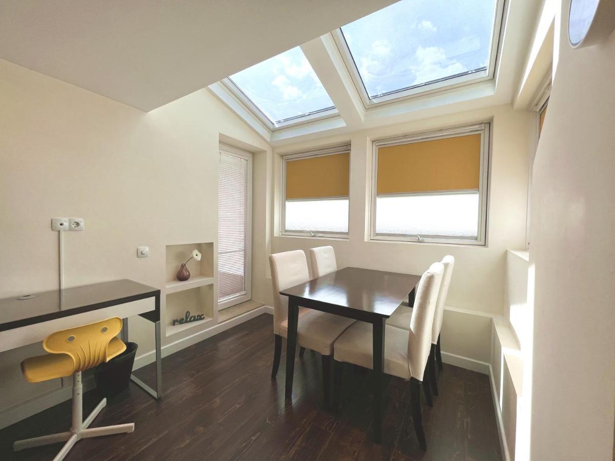 Unique Luxurious Jacuzzi Penthouse Duplex In City Center! 2 Baths! Free Parking! Sófia Exterior foto
