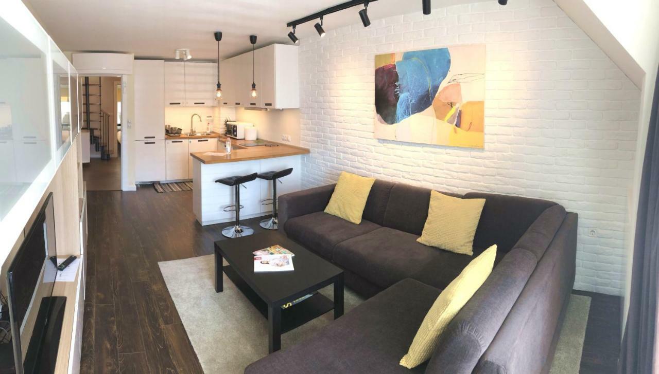 Unique Luxurious Jacuzzi Penthouse Duplex In City Center! 2 Baths! Free Parking! Sófia Exterior foto
